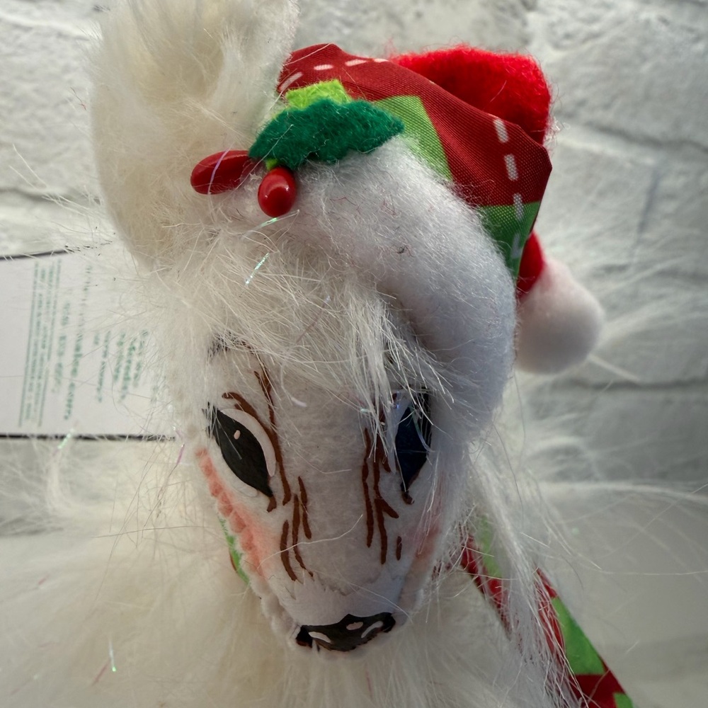 Annalee 751414 9 in Cheery Llama NWT